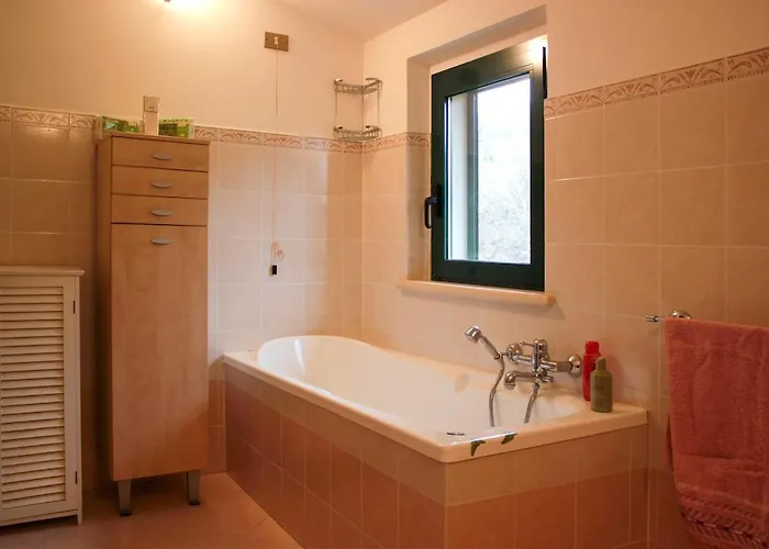 At Aunt Daniela House Oasis On Silence